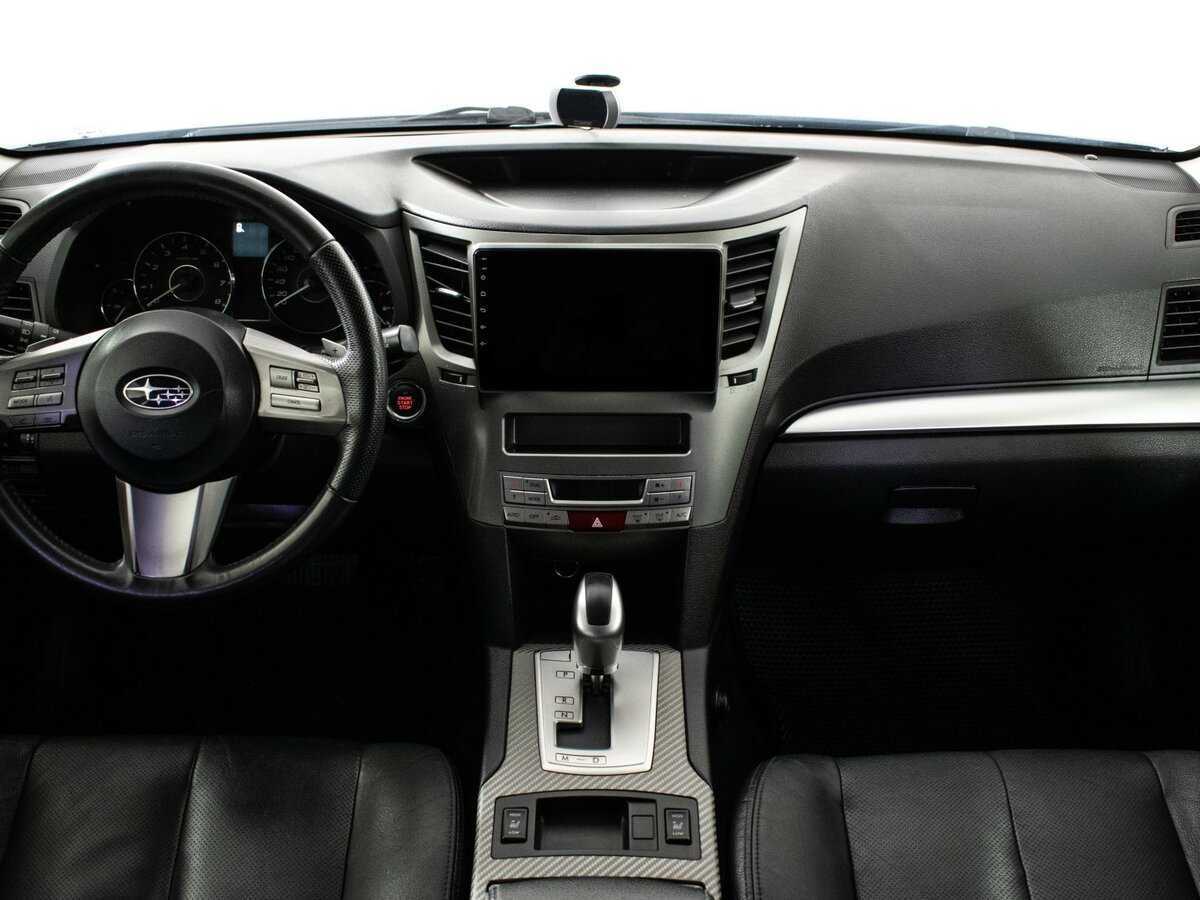Subaru Outback с пробегом — 2012 год. Фото: #10
