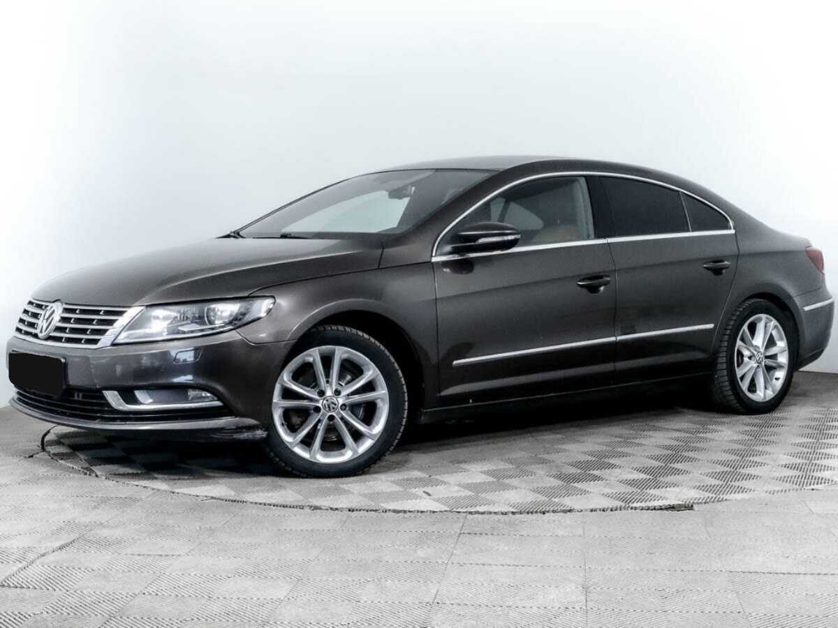 Volkswagen Passat CC с пробегом — 2012 год. Фото: #0