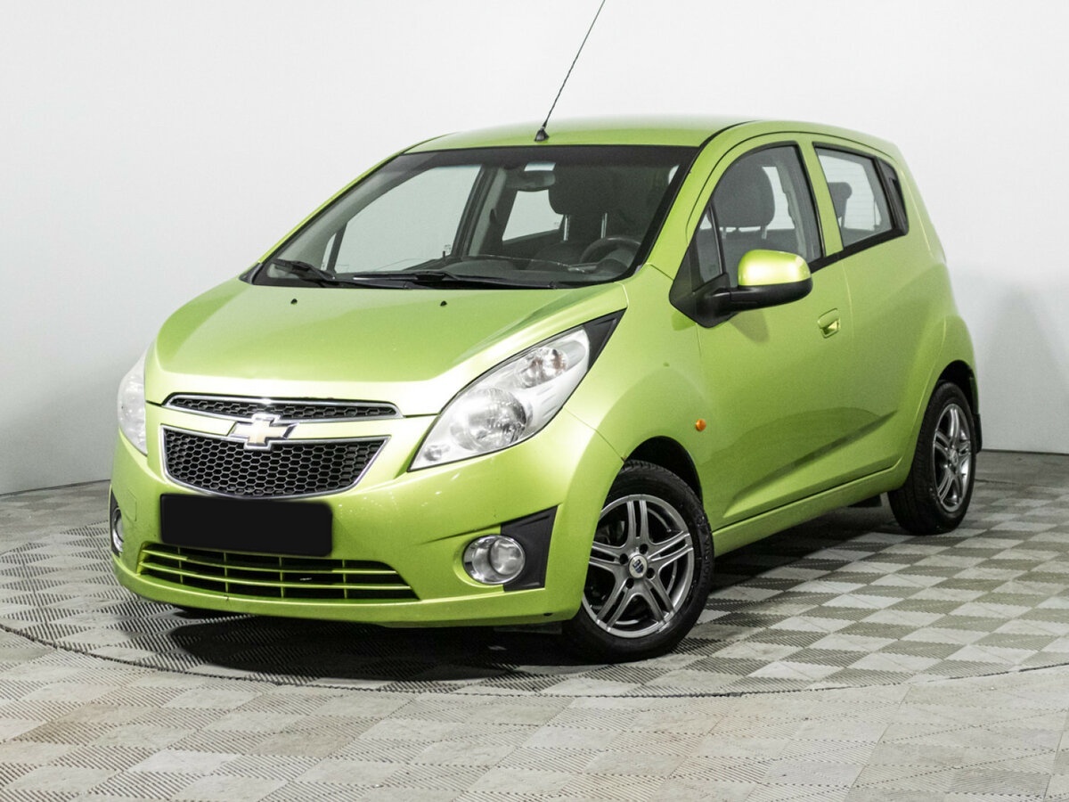 Chevrolet Spark с пробегом — 2012 год. Фото: #0