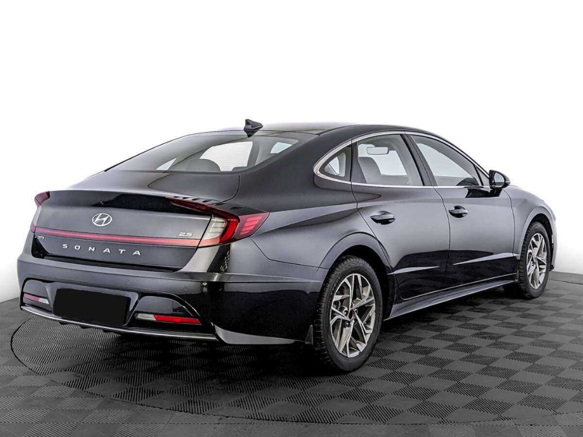 Hyundai Sonata с пробегом — 2021 год. Фото: #4