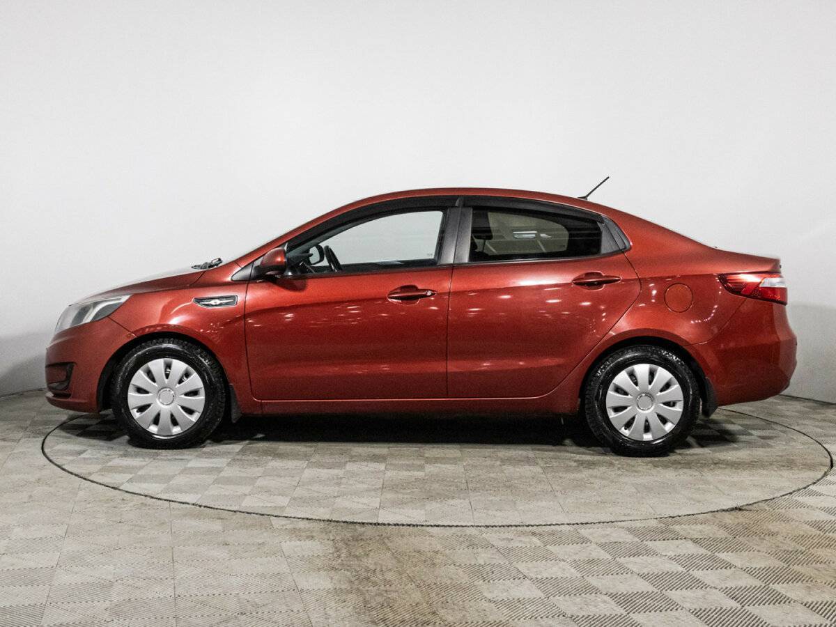 Kia Rio с пробегом — 2014 год. Фото: #7