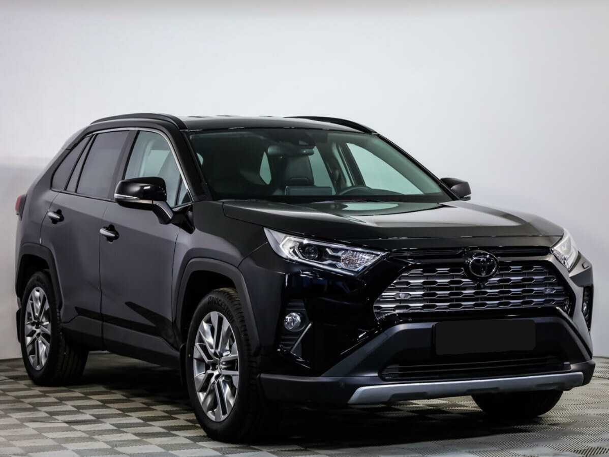 Toyota RAV4 с пробегом — 2021 год. Фото: #1