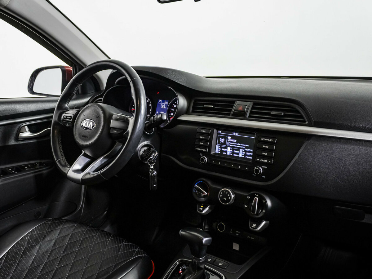 Kia Rio с пробегом — 2018 год. Фото: #7