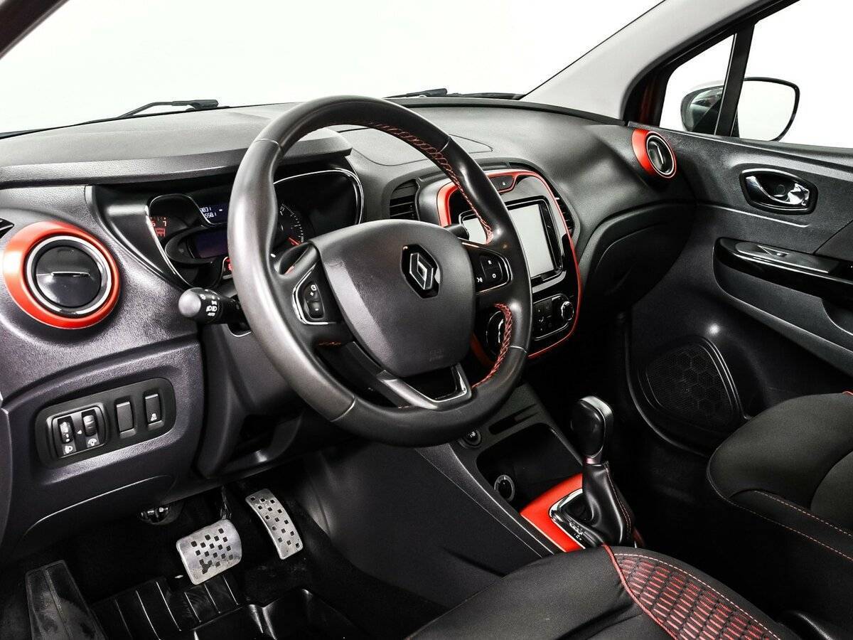 Renault Kaptur с пробегом — 2019 год. Фото: #11