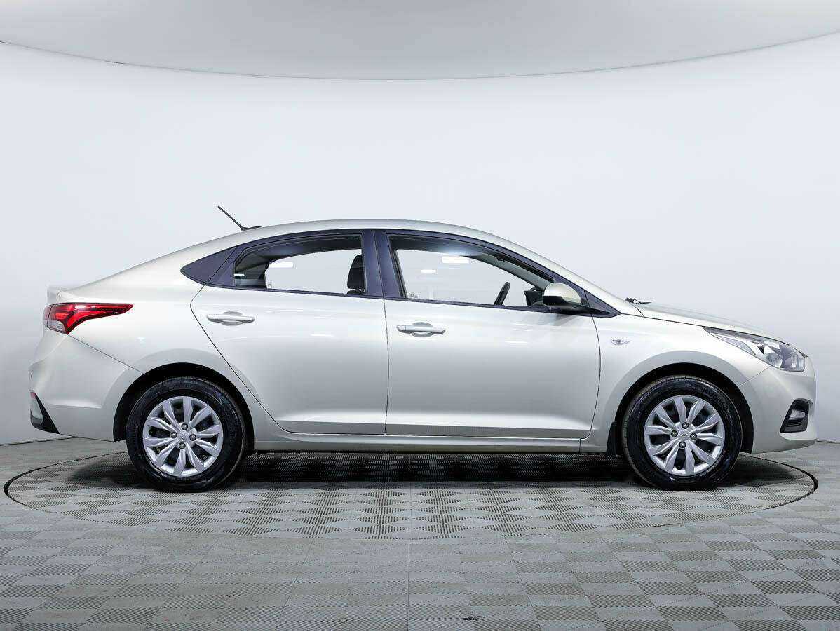 Hyundai Solaris с пробегом — 2019 год. Фото: #2