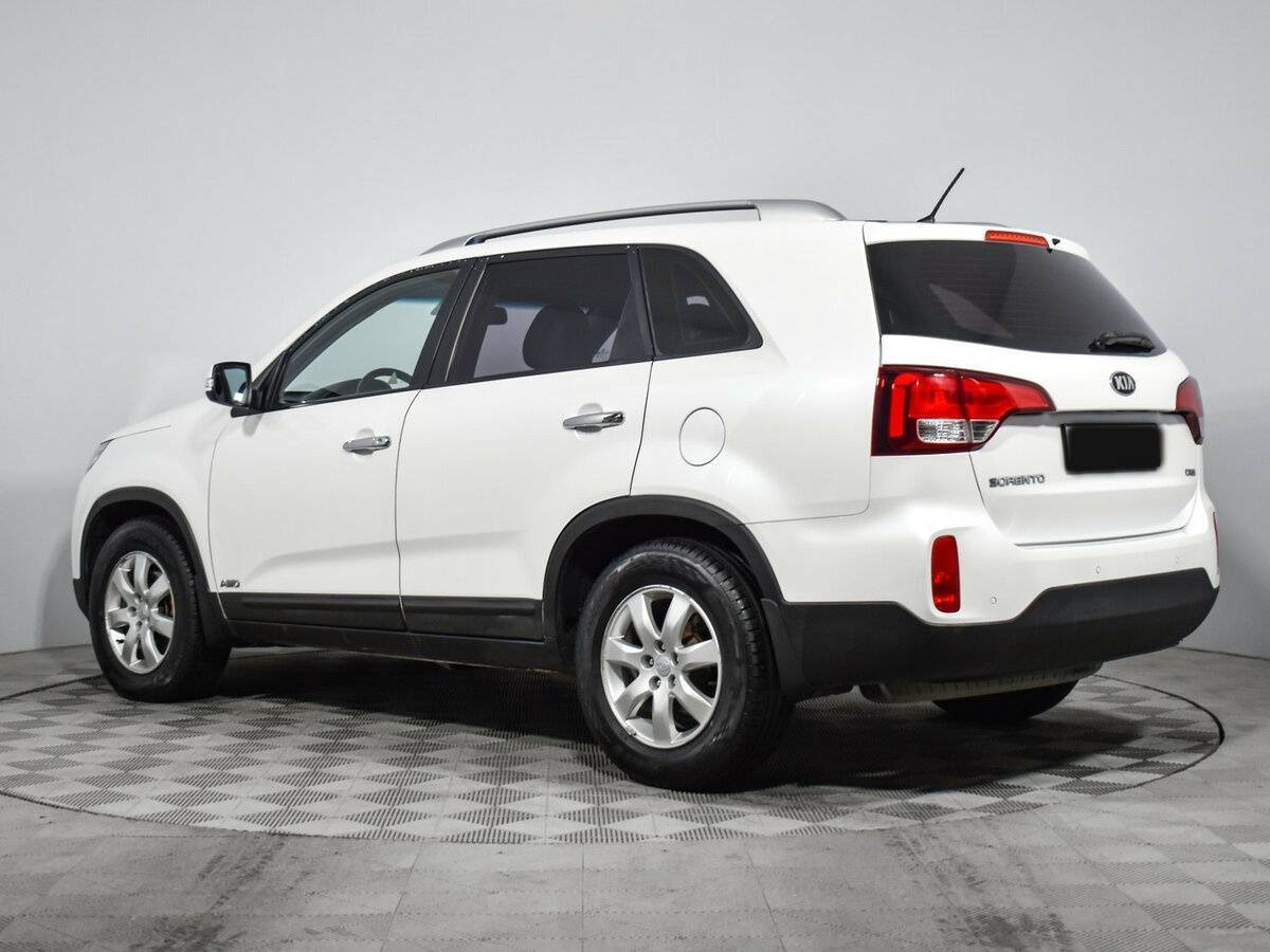 Kia Sorento с пробегом — 2012 год. Фото: #5