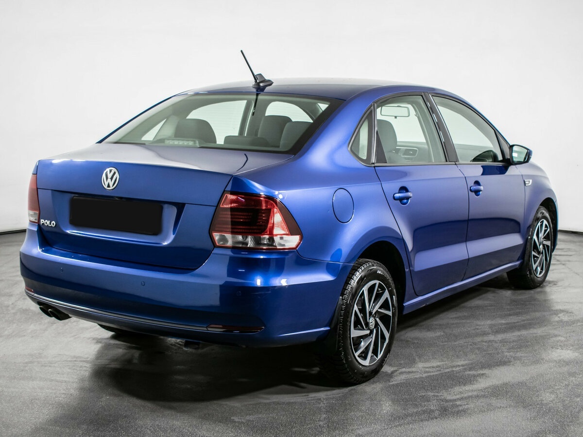 Volkswagen Polo с пробегом — 2018 год. Фото: #4