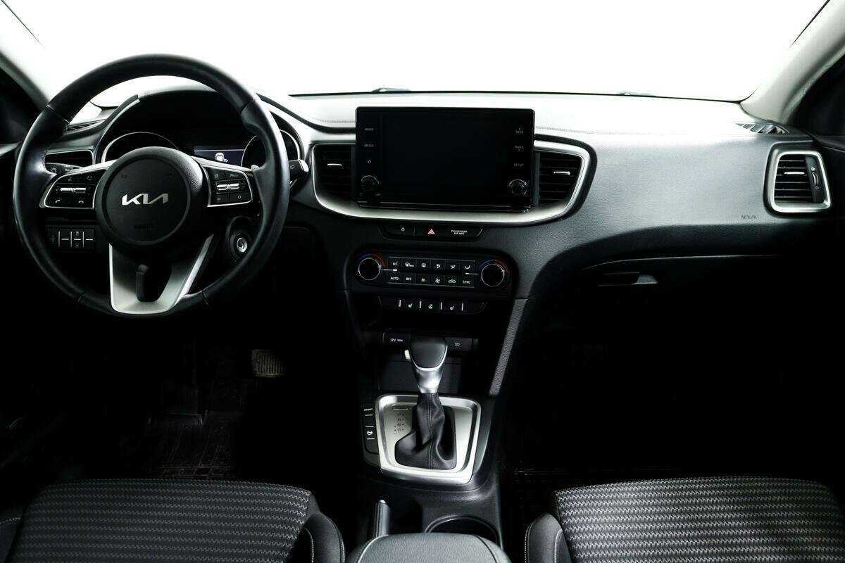 Kia XCeed с пробегом — 2021 год. Фото: #10