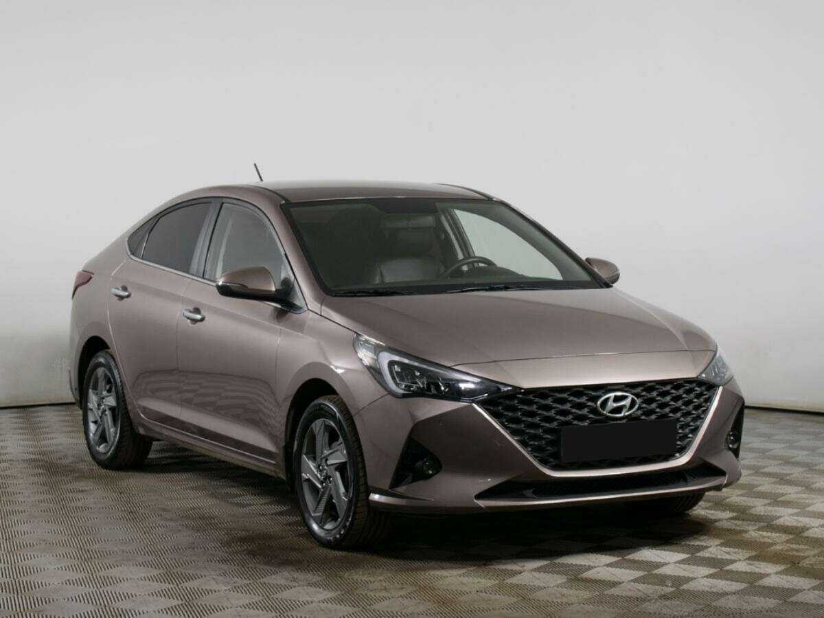 Hyundai Solaris с пробегом — 2021 год. Фото: #2