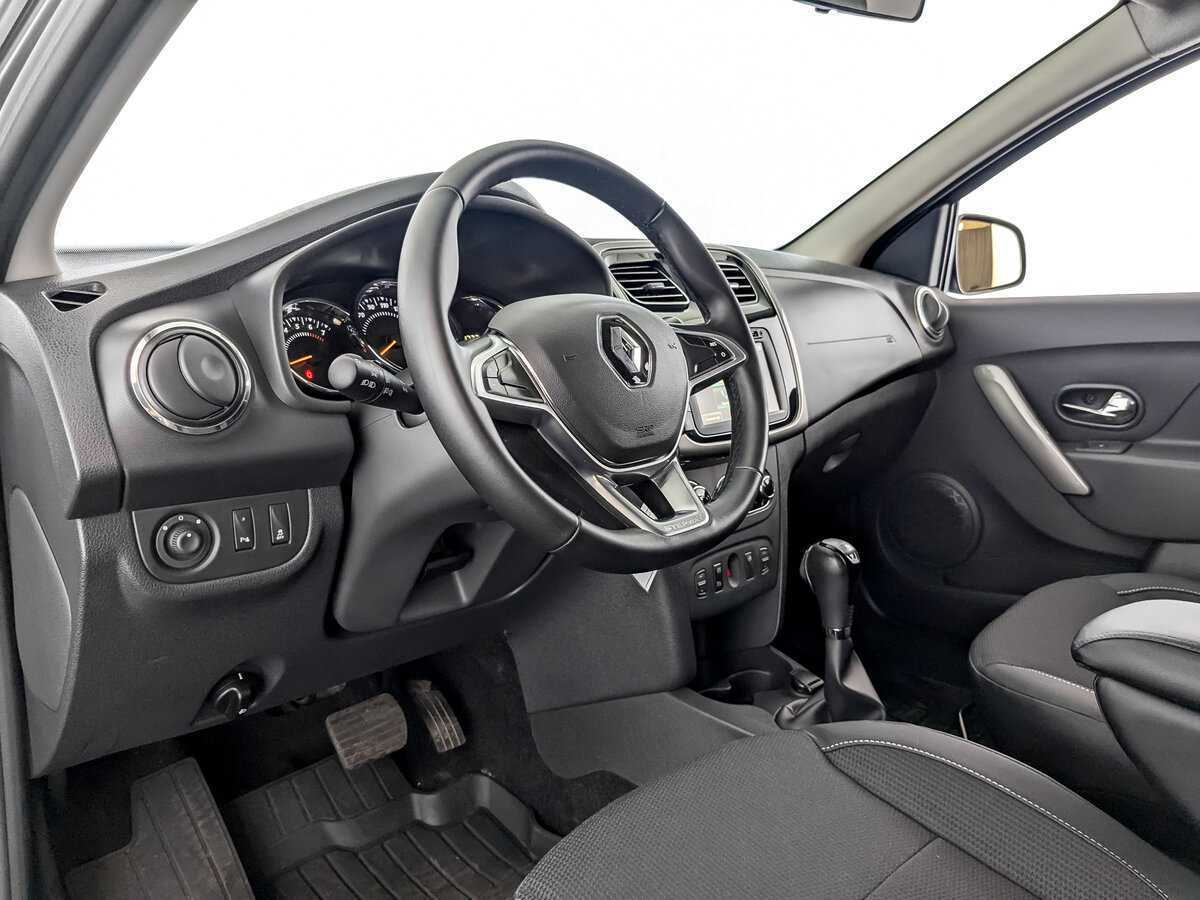 Renault Sandero с пробегом — 2021 год. Фото: #13