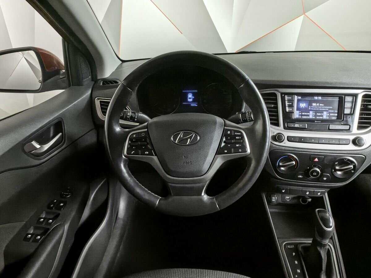 Hyundai Solaris с пробегом — 2020 год. Фото: #14