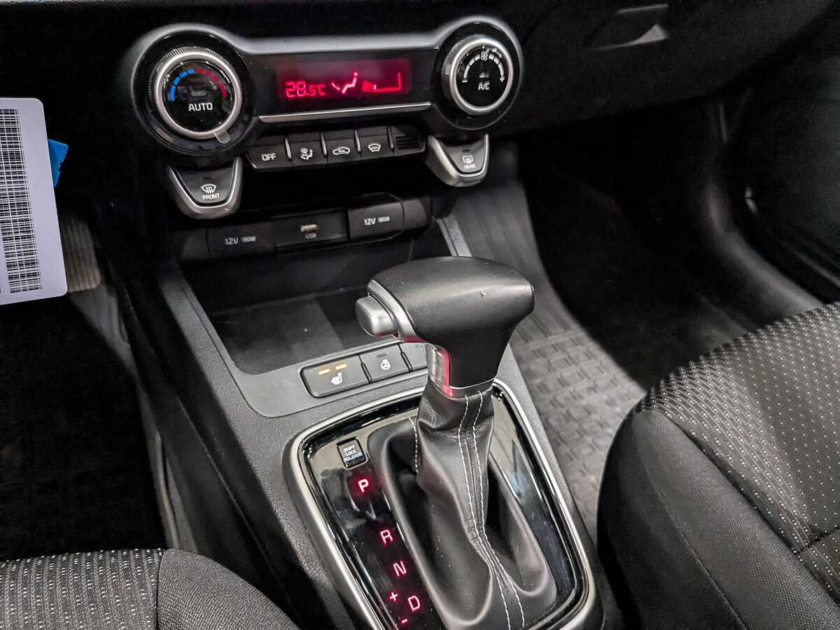 Kia Rio с пробегом — 2021 год. Фото: #18