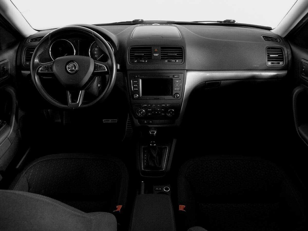 Skoda Yeti с пробегом — 2014 год. Фото: #11
