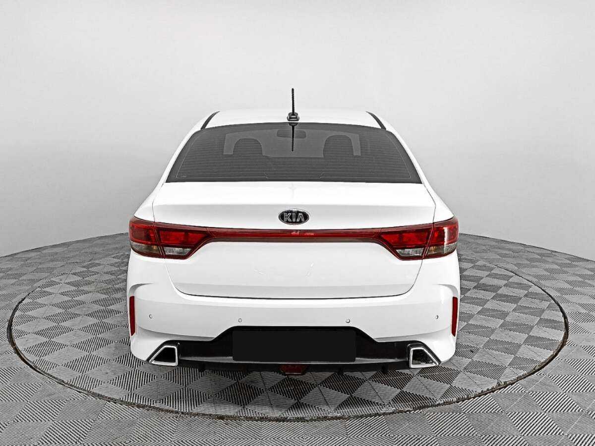 Kia Rio с пробегом — 2021 год. Фото: #5