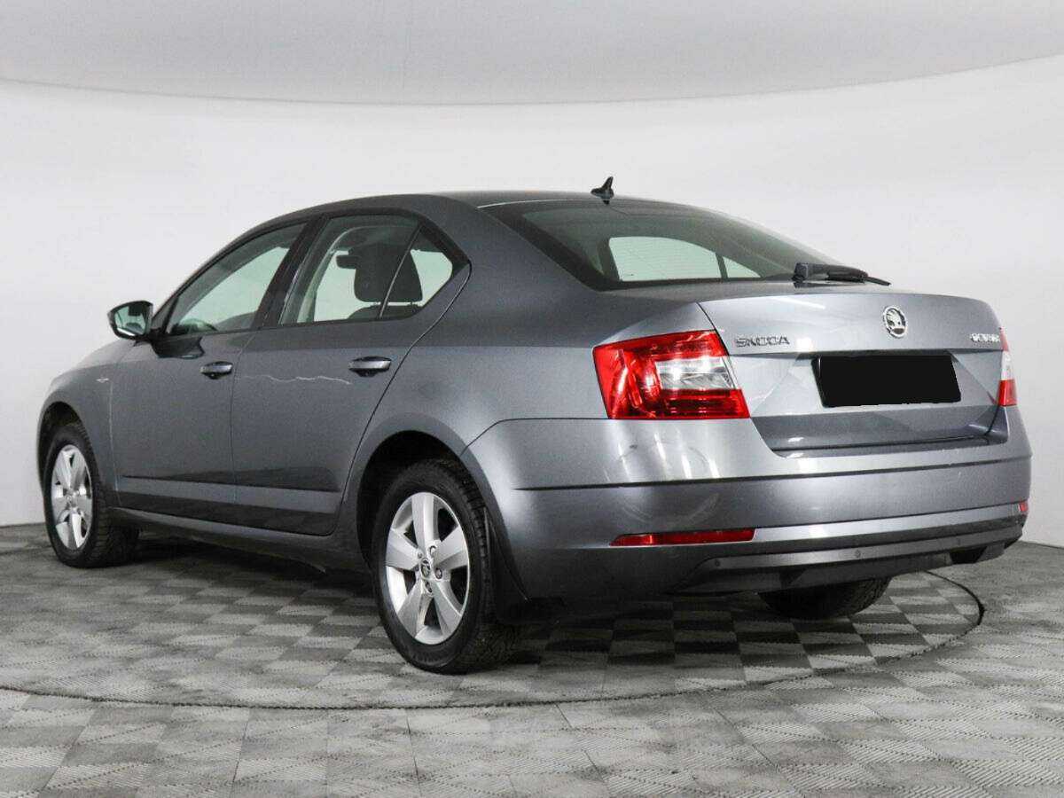 Skoda Octavia с пробегом — 2020 год. Фото: #5
