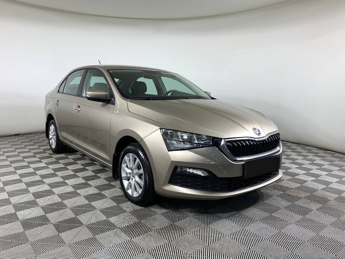 Skoda Rapid с пробегом — 2020 год. Фото: #2