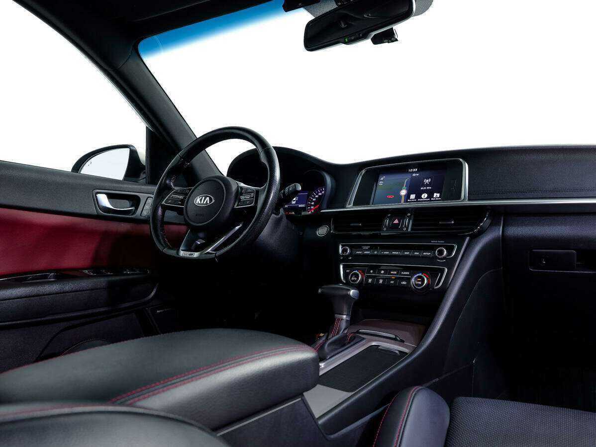 Kia Optima с пробегом — 2018 год. Фото: #7