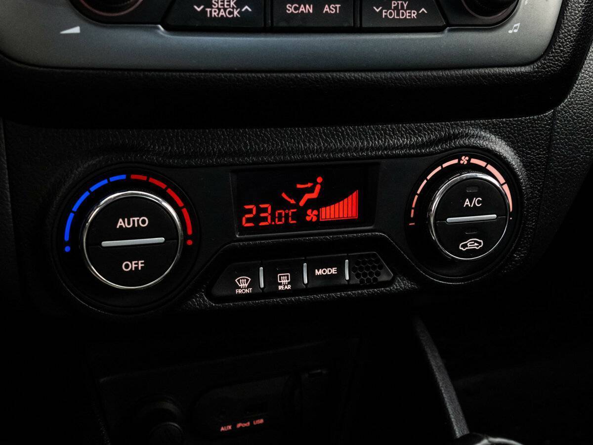 Kia Rio с пробегом — 2014 год. Фото: #15