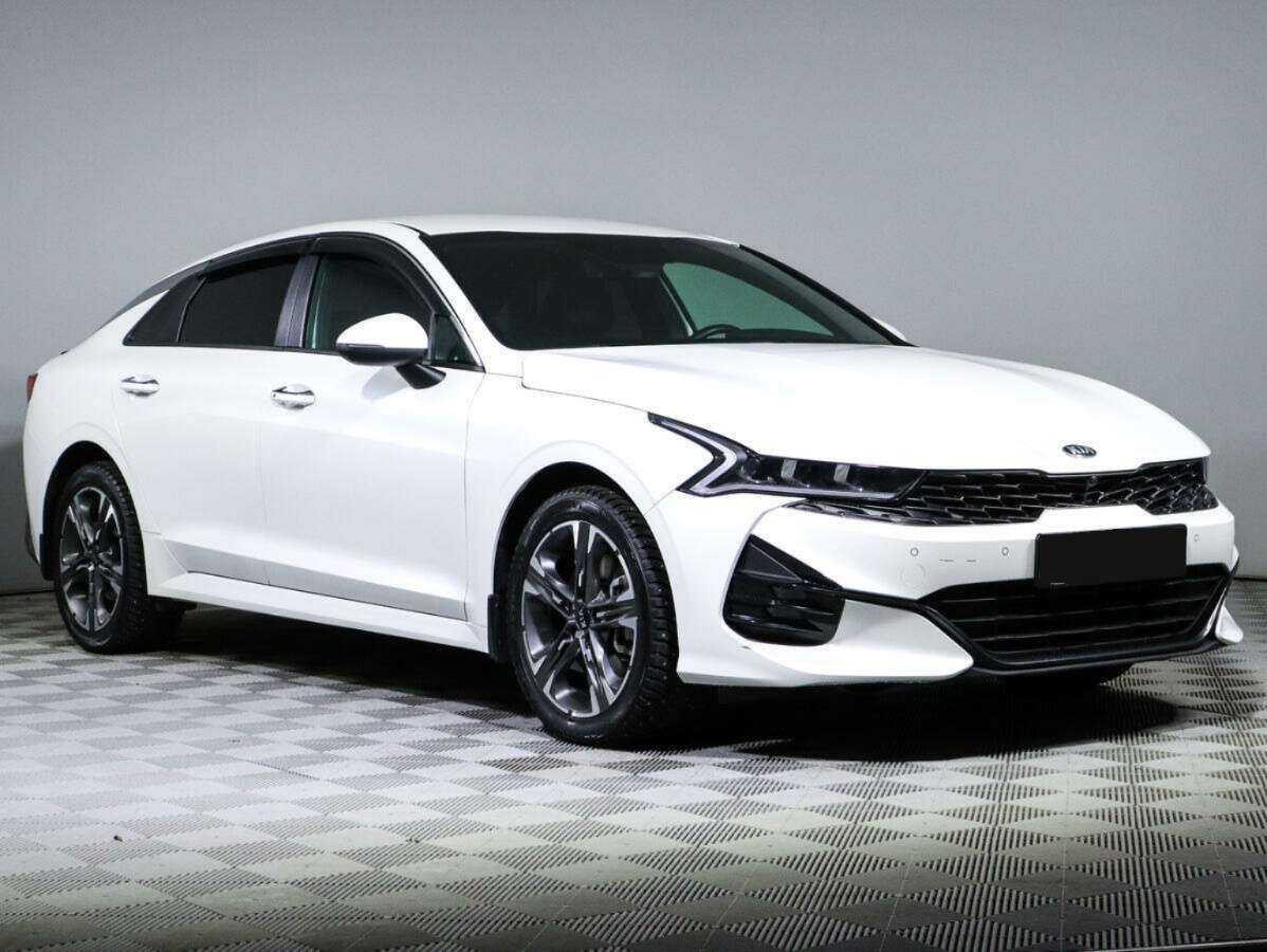 Kia K5 с пробегом — 2021 год. Фото: #2