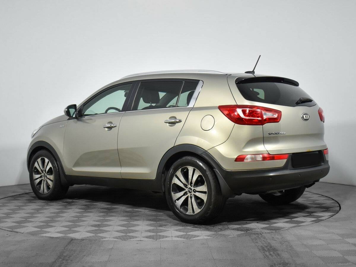 Kia Sportage с пробегом — 2013 год. Фото: #5