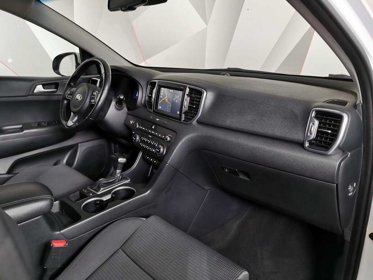 Kia Sportage с пробегом — 2017 год. Фото: #8