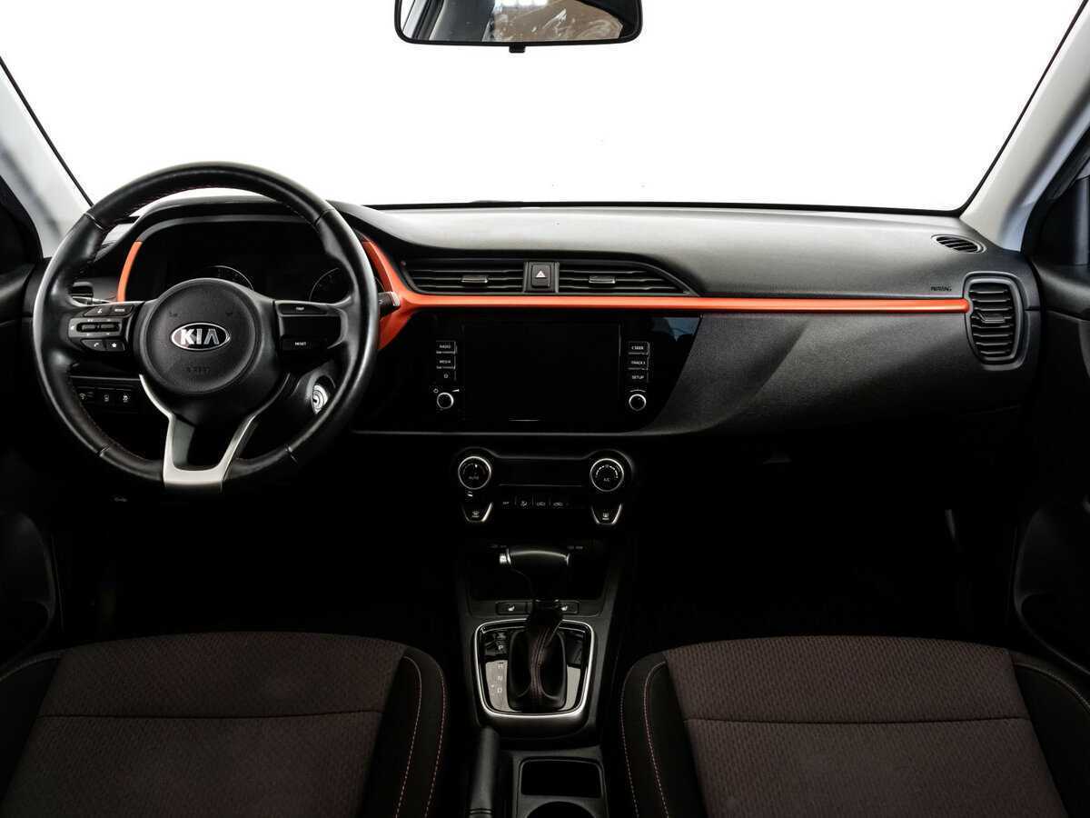 Kia Rio с пробегом — 2020 год. Фото: #7
