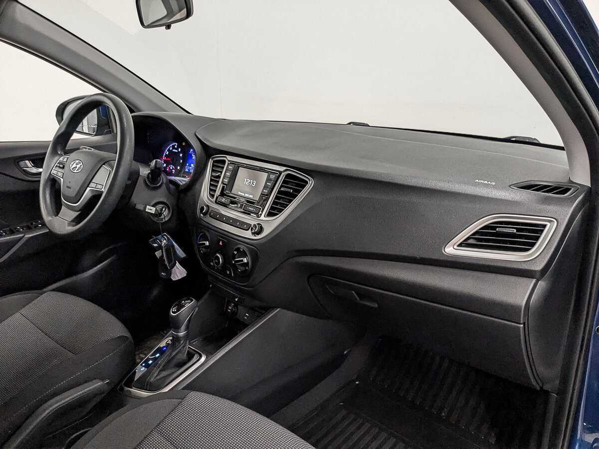 Hyundai Solaris с пробегом — 2021 год. Фото: #10