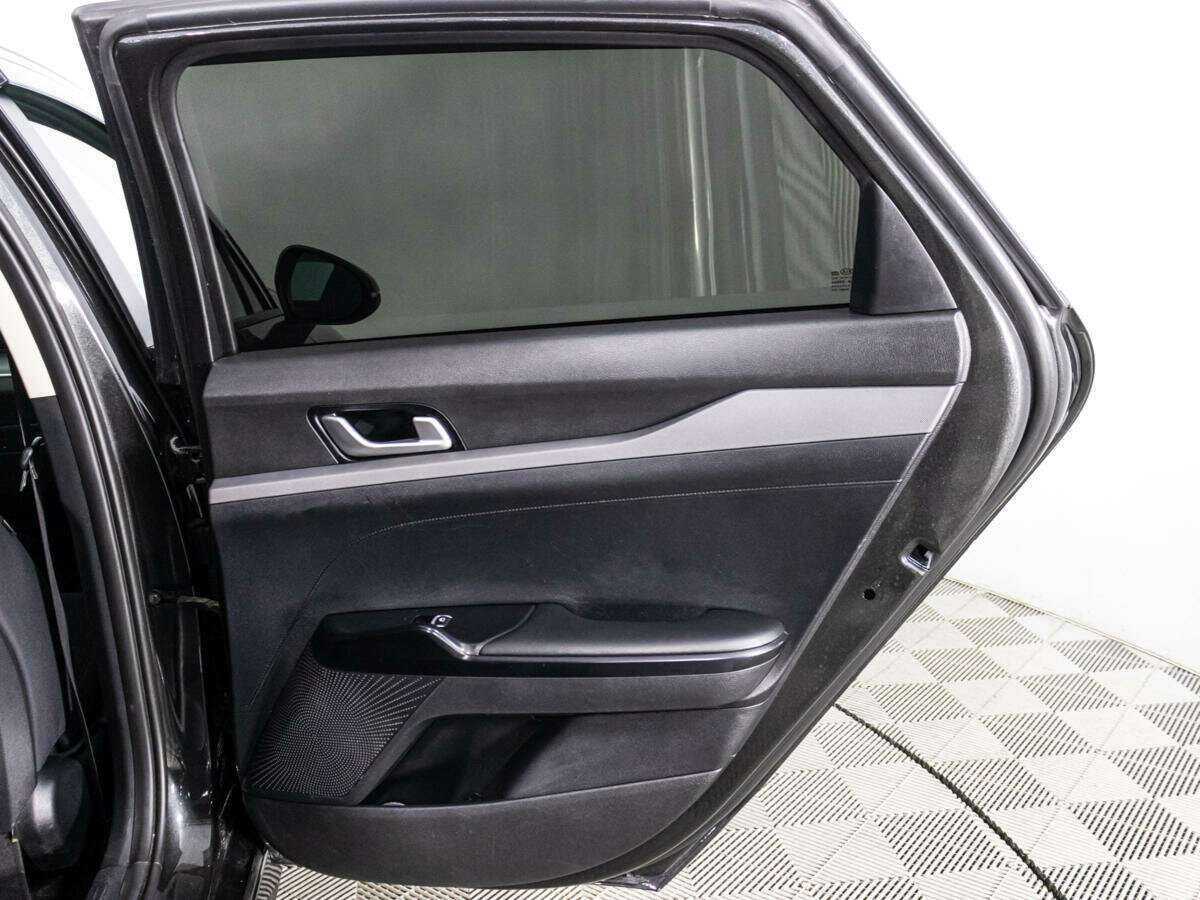 Kia K5 с пробегом — 2021 год. Фото: #25