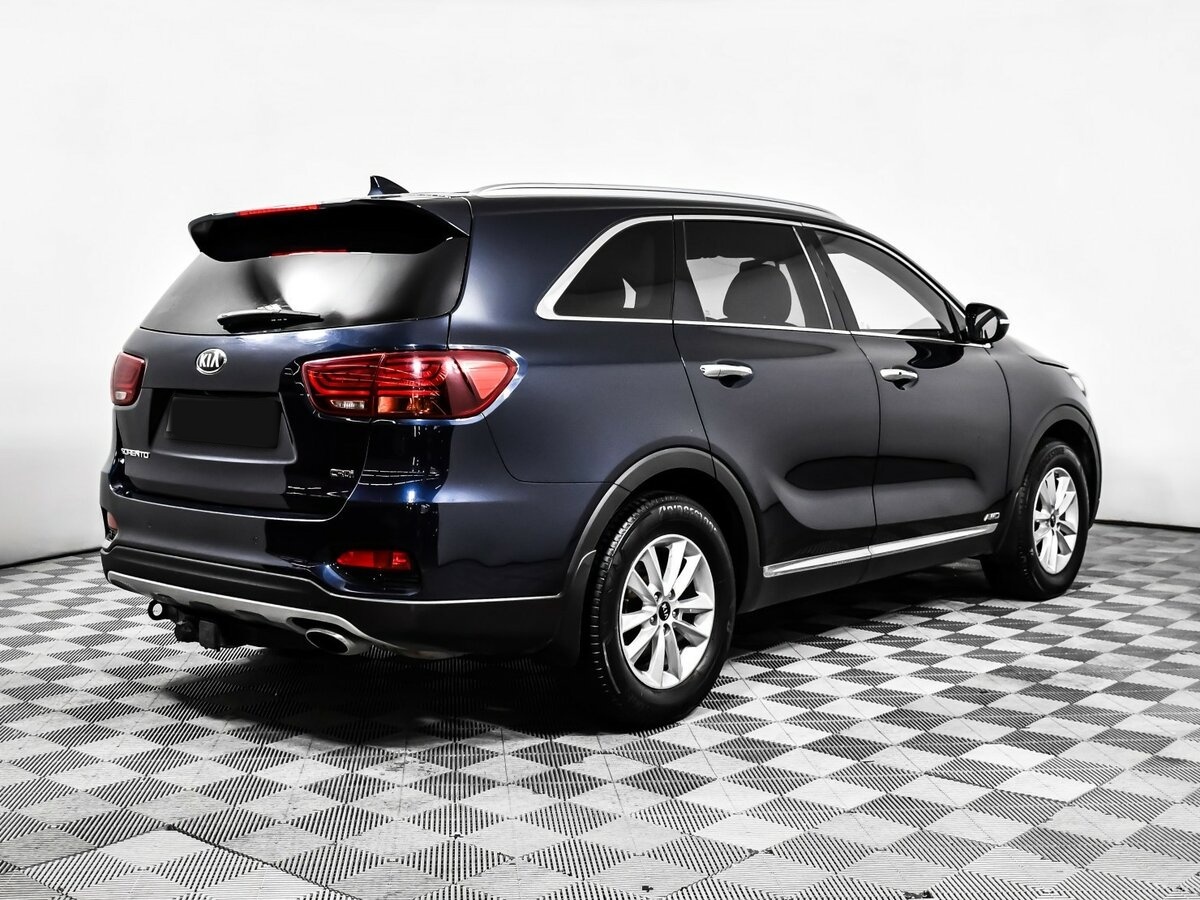 Kia Sorento с пробегом — 2019 год. Фото: #3