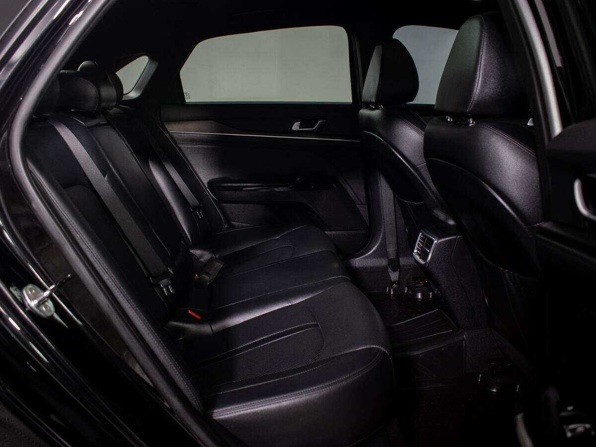 Kia K5 с пробегом — 2020 год. Фото: #8