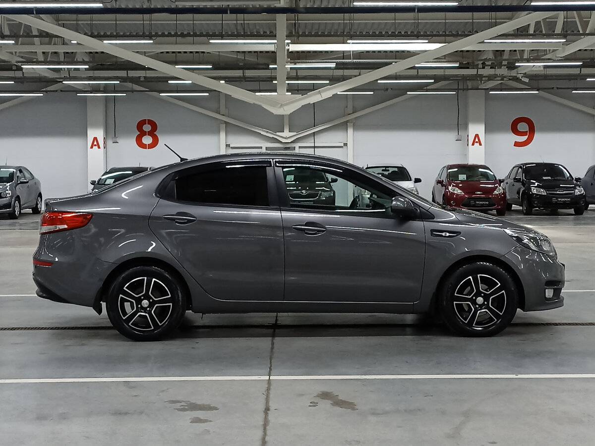 Kia Rio с пробегом — 2016 год. Фото: #3