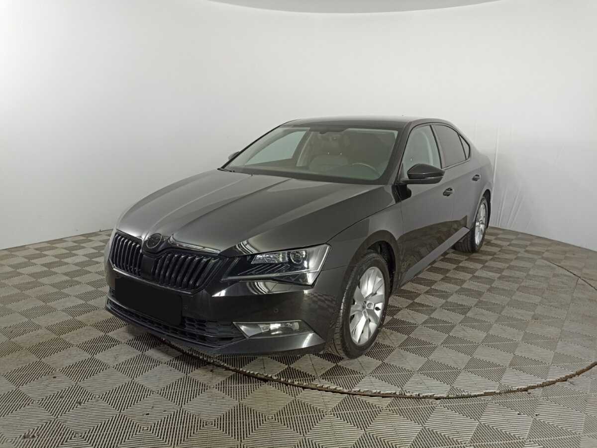 Skoda Superb с пробегом — 2018 год. Посмотреть фото