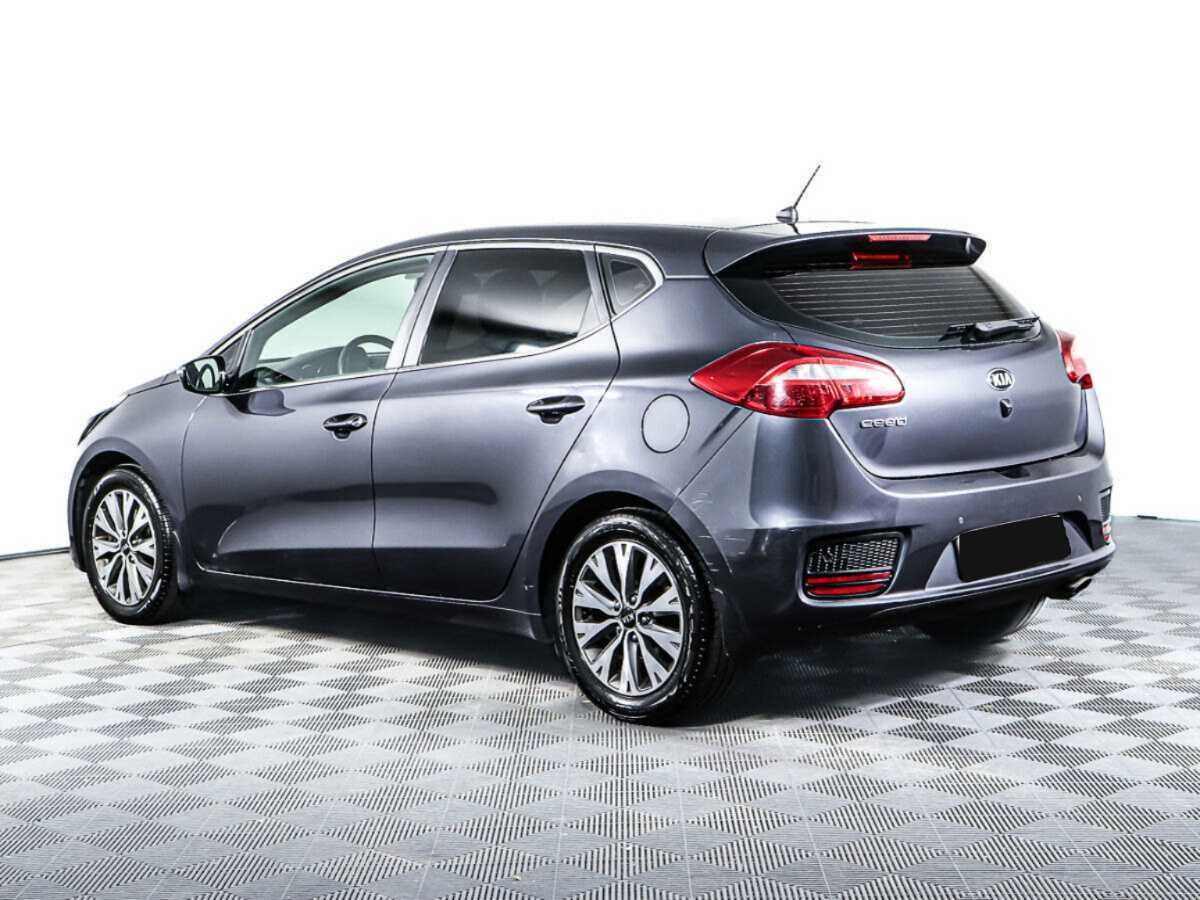 Kia Ceed с пробегом — 2015 год. Фото: #6