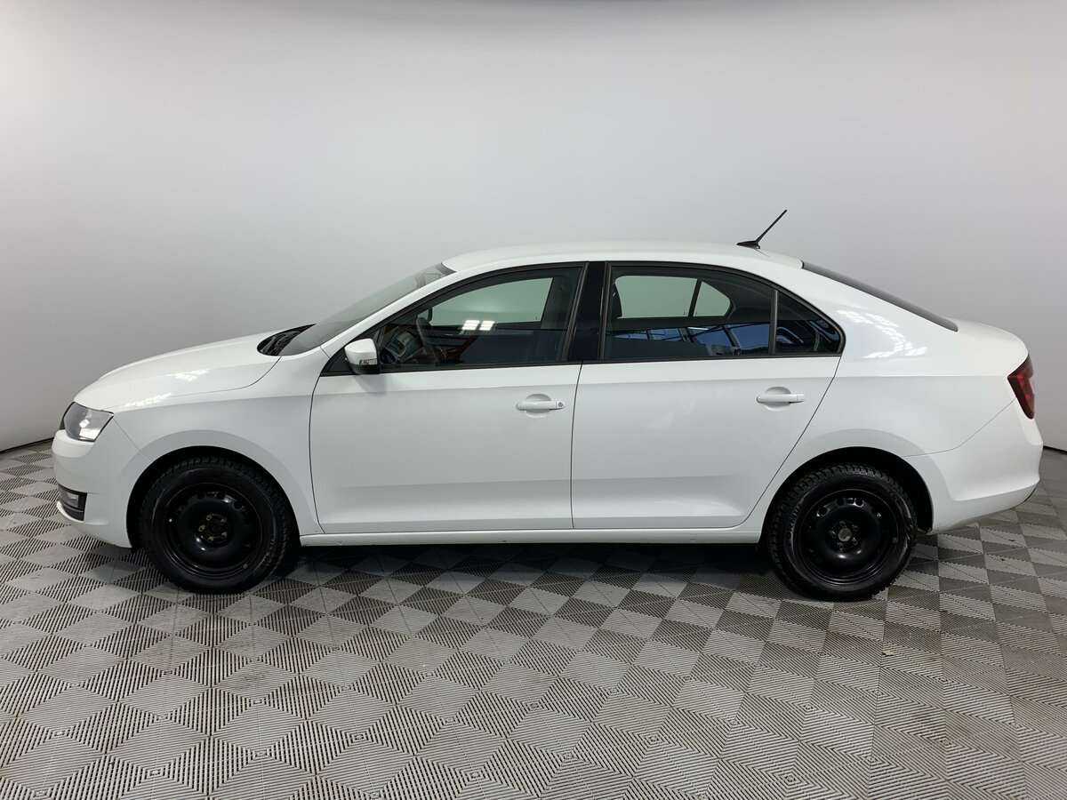 Skoda Rapid с пробегом — 2019 год. Фото: #7