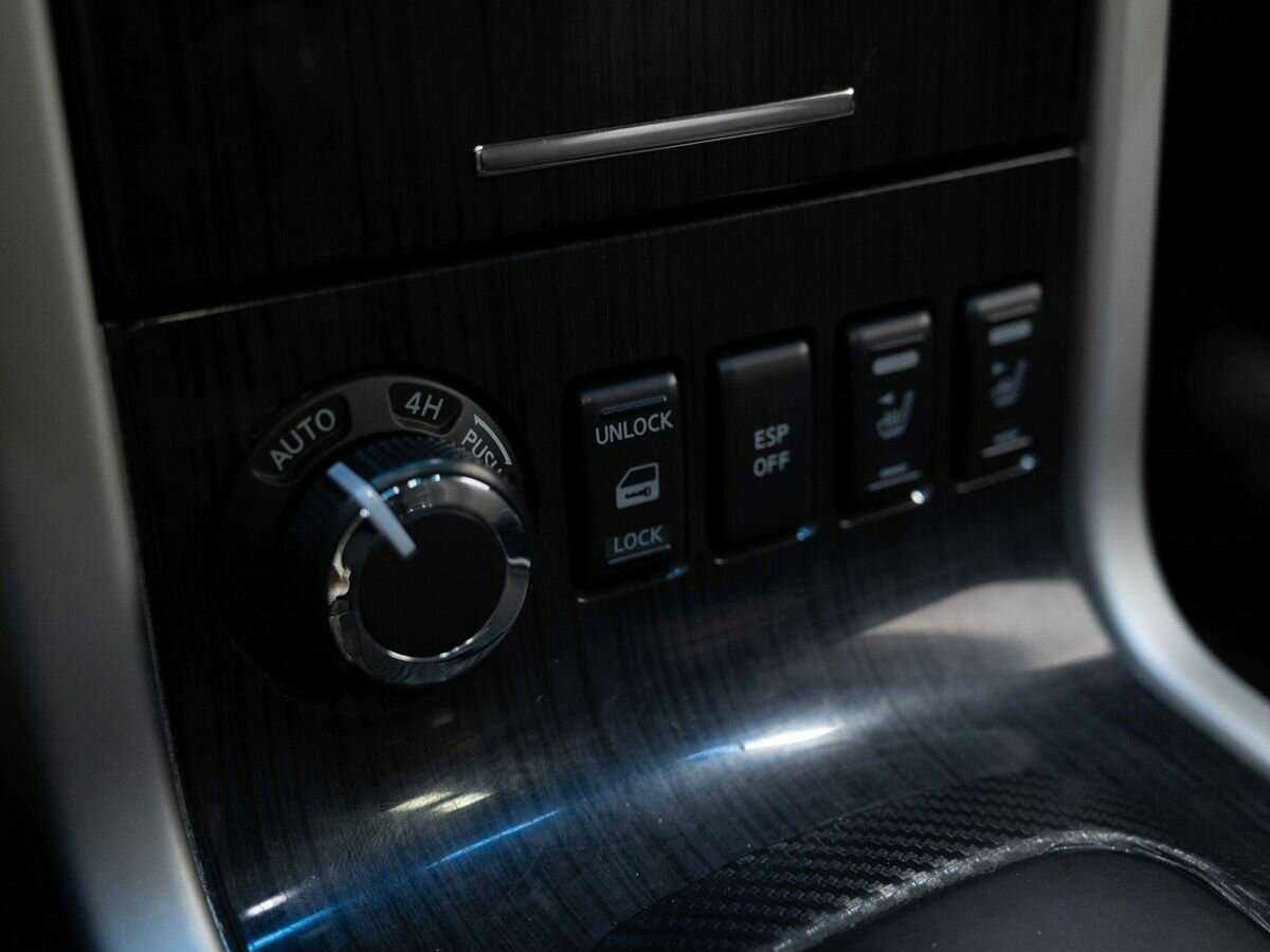 Nissan Pathfinder с пробегом — 2013 год. Фото: #21