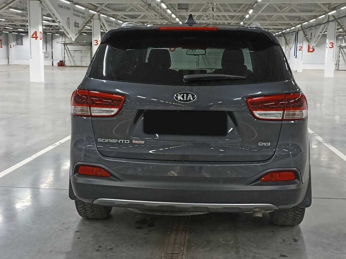 Kia Sorento с пробегом — 2017 год. Фото: #5