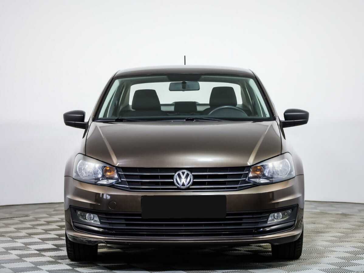 Volkswagen Polo с пробегом — 2016 год. Фото: #0