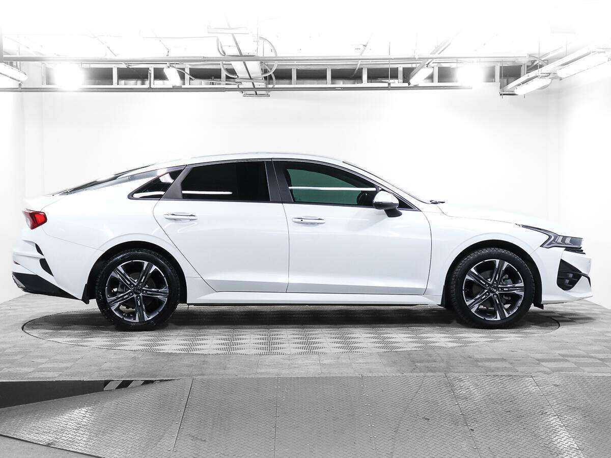 Kia K5 с пробегом — 2020 год. Фото: #3