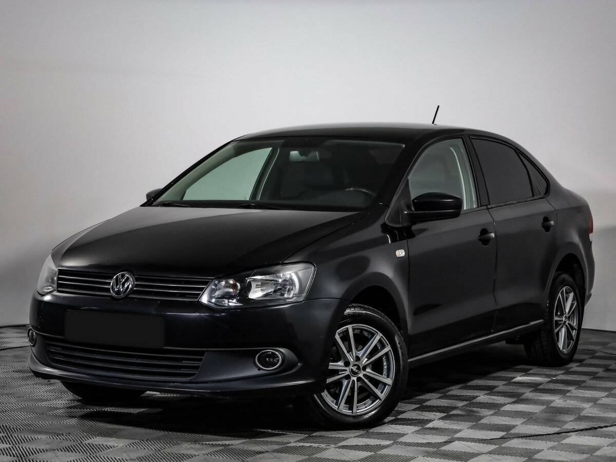 Volkswagen Polo с пробегом — 2013 год. Фото: #0