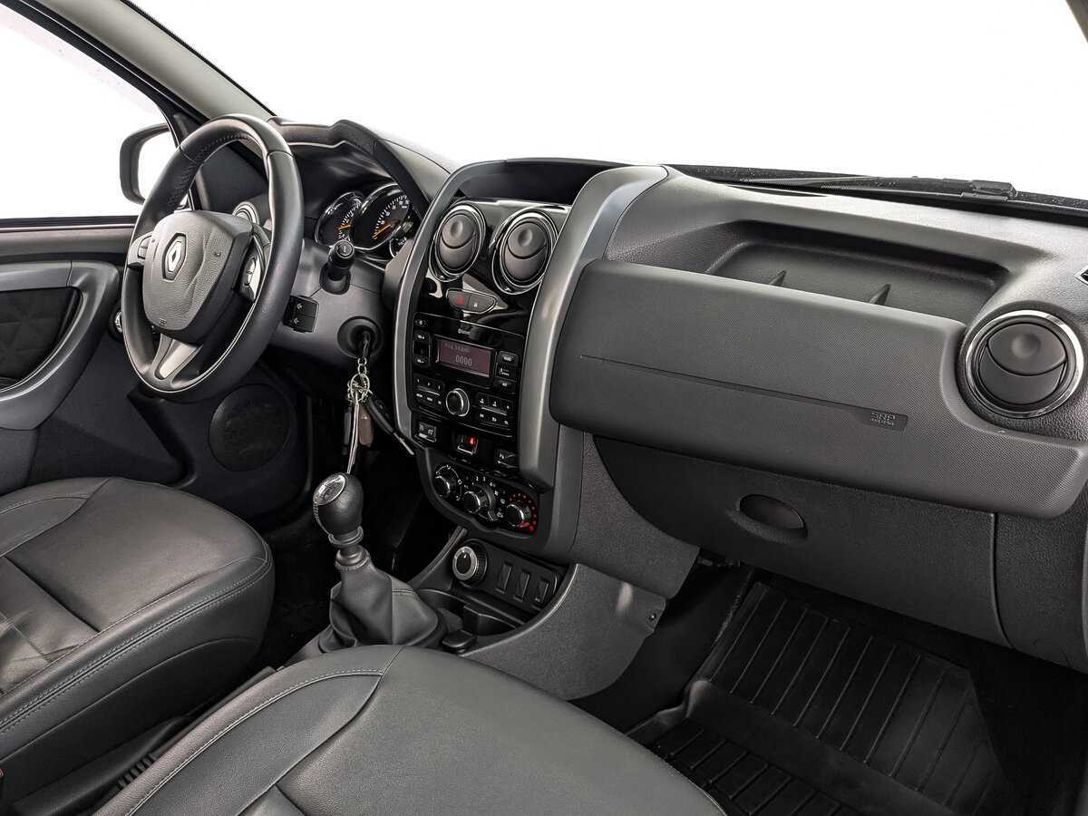 Renault Duster с пробегом — 2018 год. Фото: #12