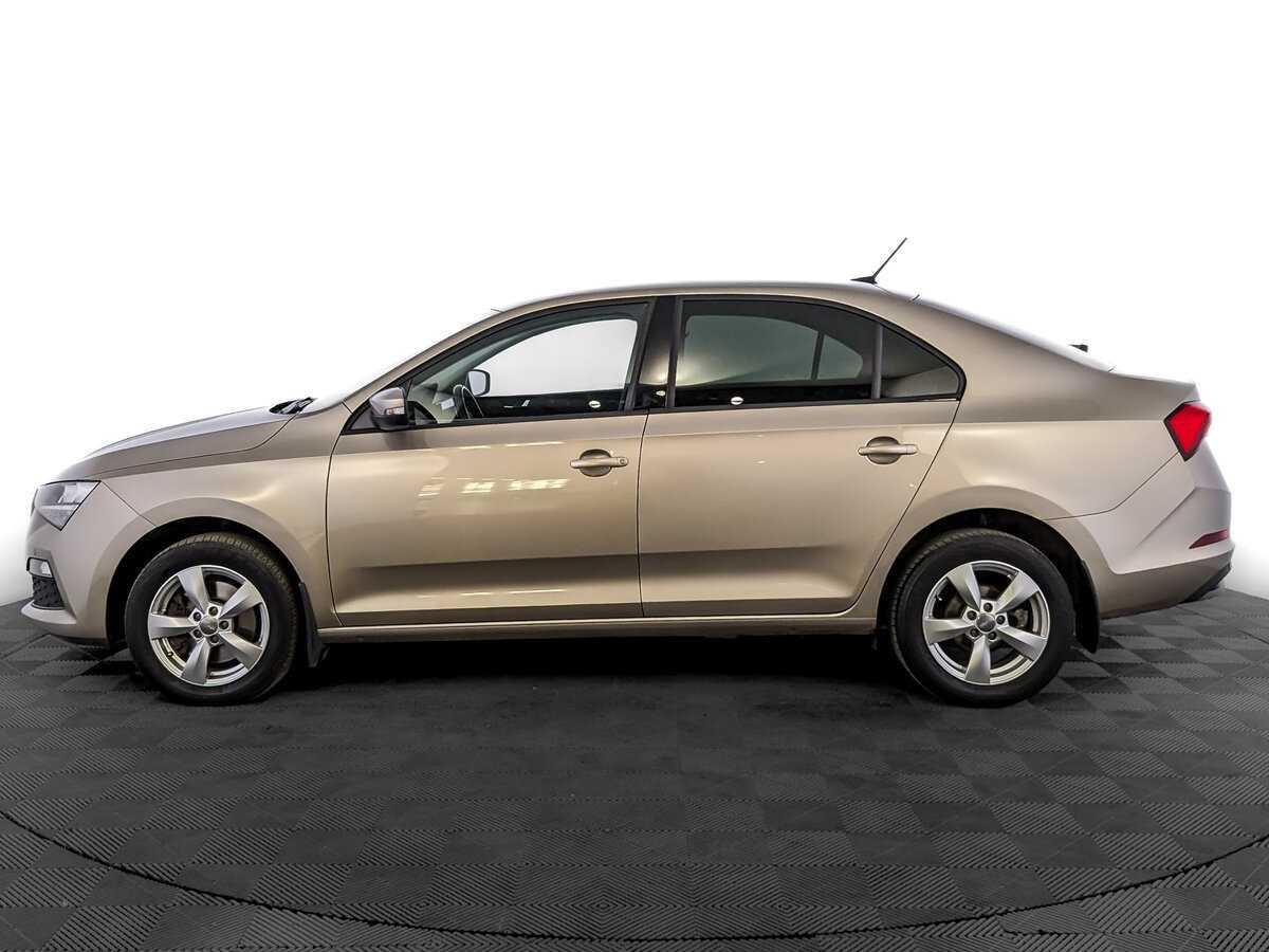 Skoda Rapid с пробегом — 2020 год. Фото: #7