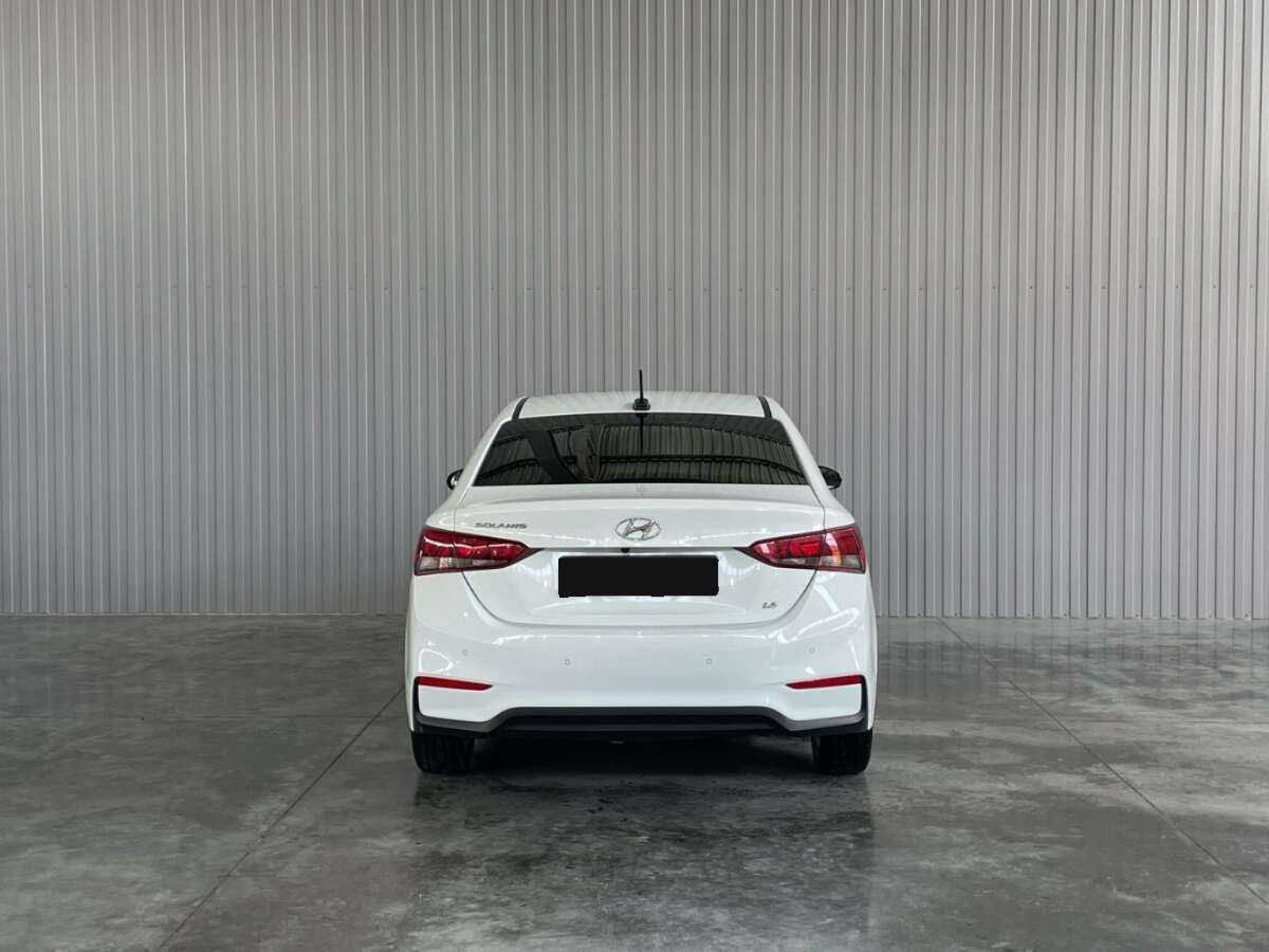 Hyundai Solaris с пробегом — 2018 год. Фото: #5