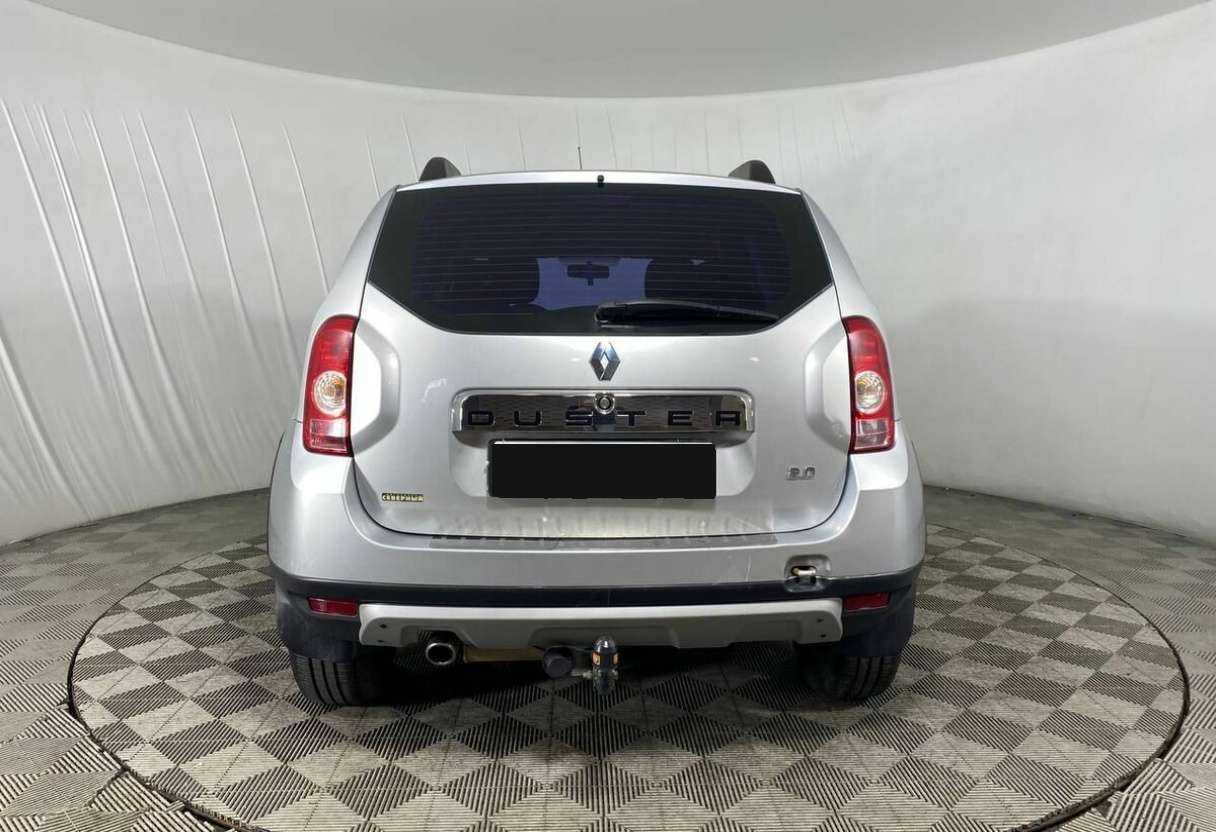 Renault Duster с пробегом — 2014 год. Фото: #5