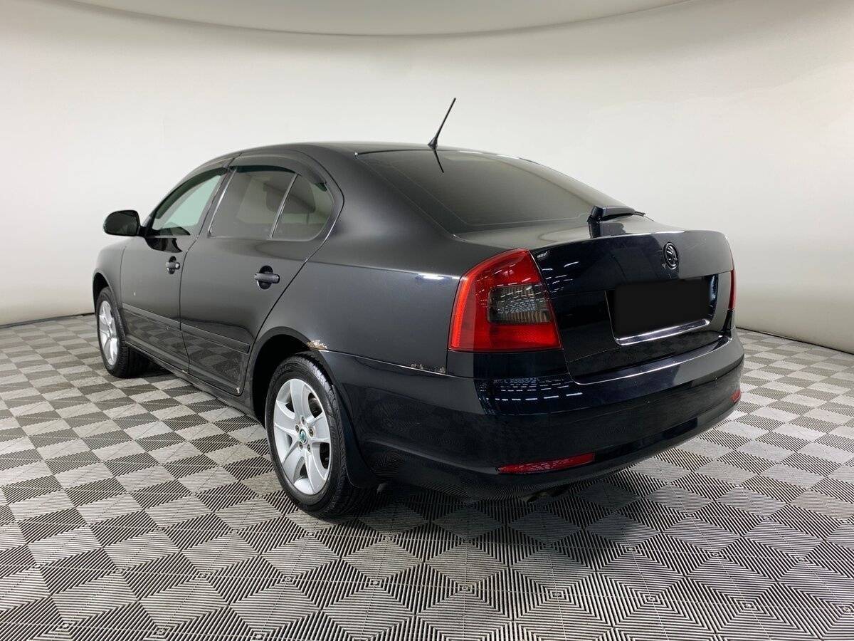 Skoda Octavia с пробегом — 2012 год. Фото: #6