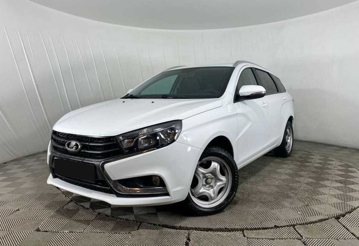 Lada (ВАЗ) Vesta с пробегом — 2019 год. Посмотреть фото