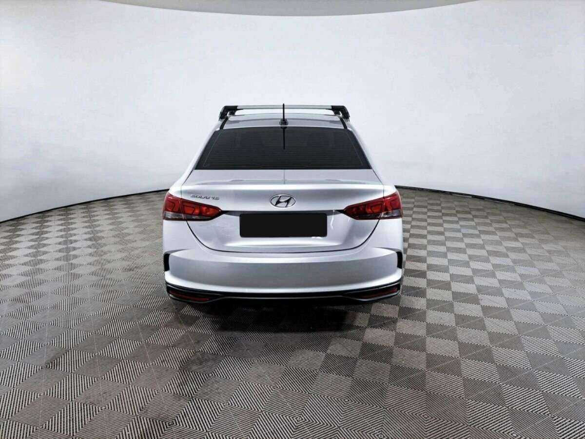 Hyundai Solaris с пробегом — 2021 год. Фото: #5