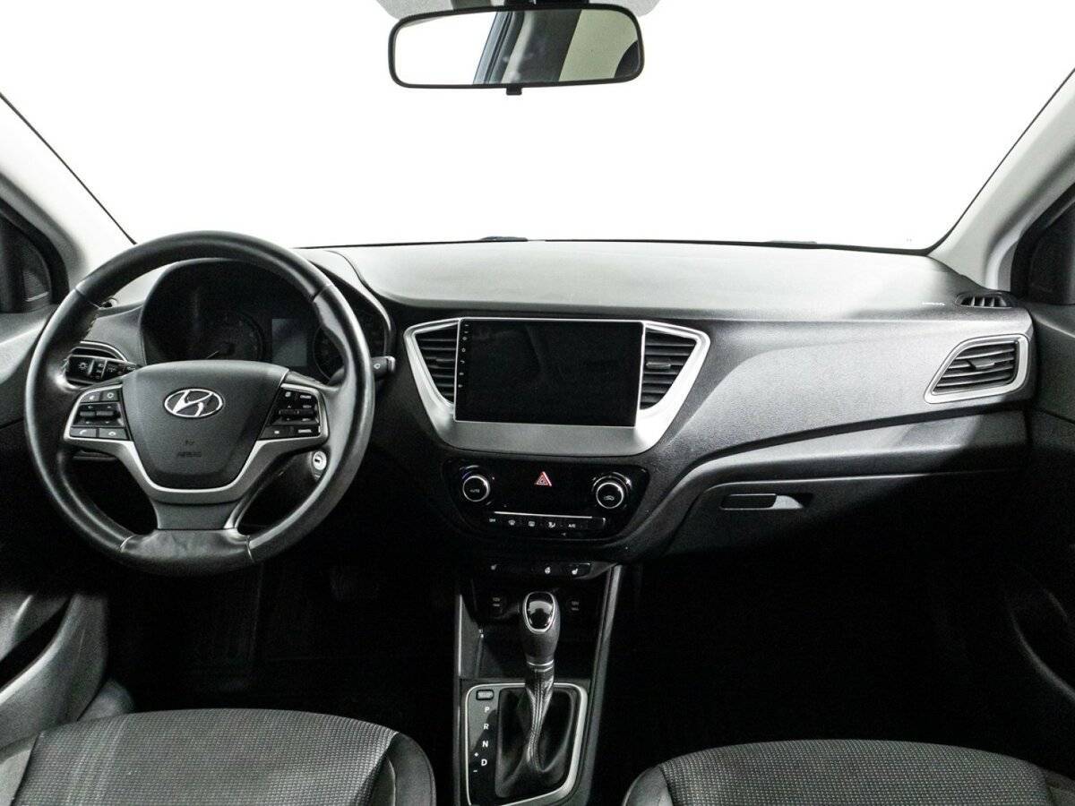 Hyundai Solaris с пробегом — 2018 год. Фото: #12
