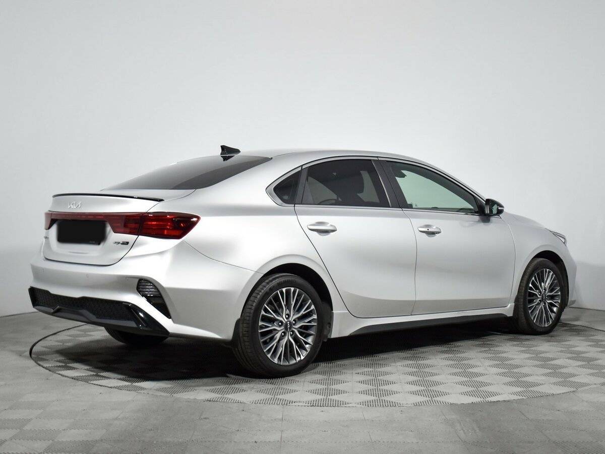 Kia Cerato с пробегом — 2022 год. Фото: #4