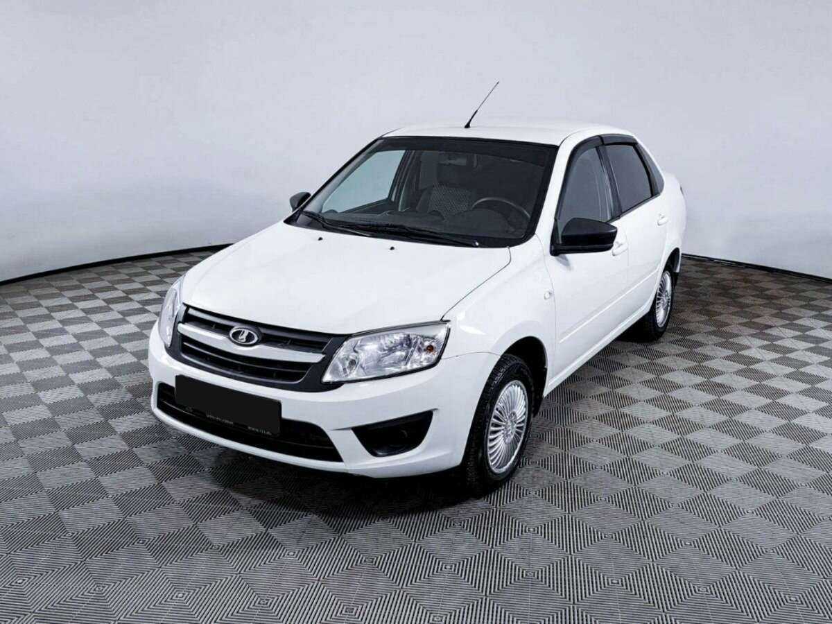 Lada (ВАЗ) Granta с пробегом — 2018 год. Посмотреть фото
