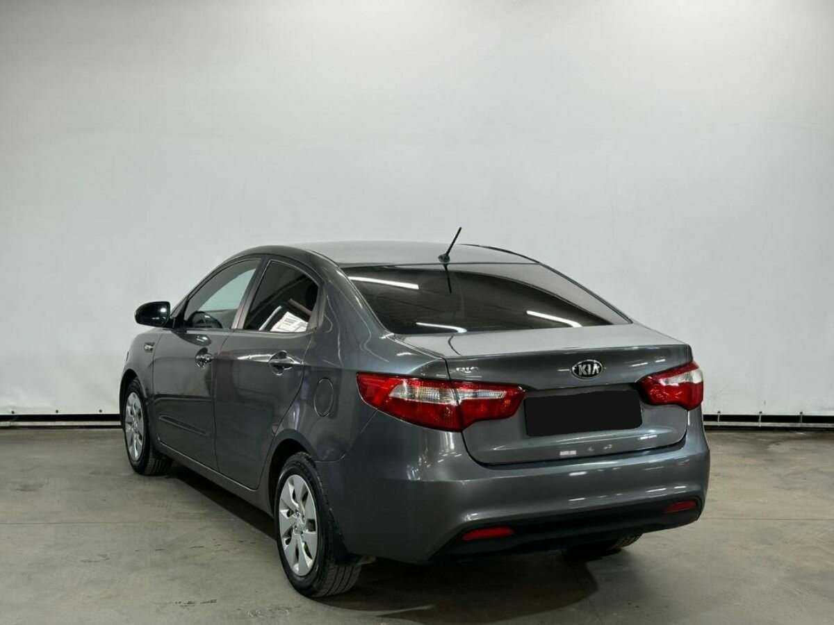 Kia Rio с пробегом — 2014 год. Фото: #6